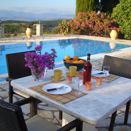 Villa Bacchus Kassiopi Corfu Екстериор снимка
