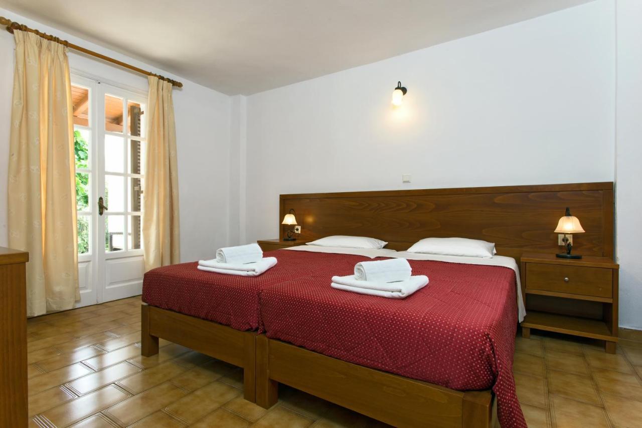 Villa Bacchus Kassiopi Corfu Екстериор снимка