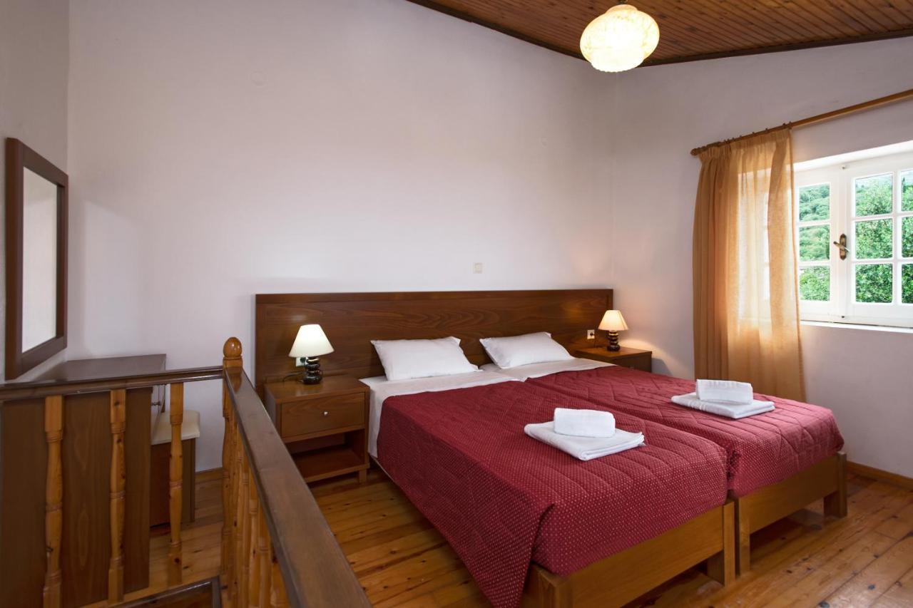 Villa Bacchus Kassiopi Corfu Екстериор снимка