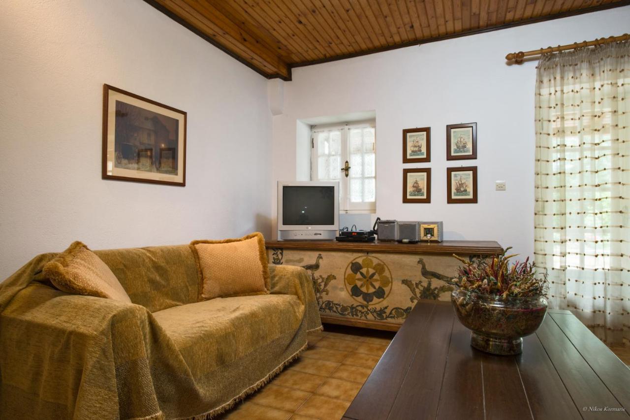 Villa Bacchus Kassiopi Corfu Екстериор снимка