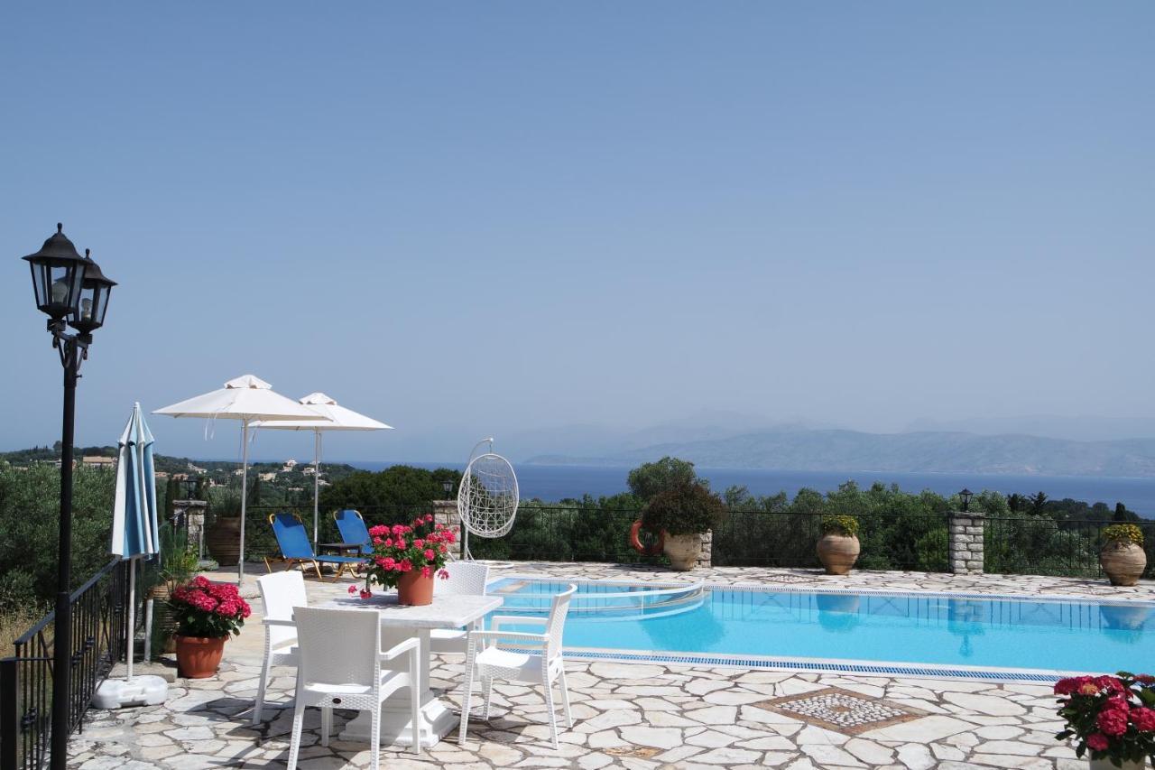 Villa Bacchus Kassiopi Corfu Екстериор снимка