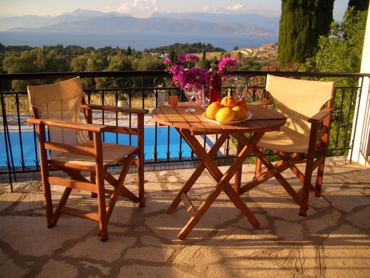 Villa Bacchus Kassiopi Corfu Екстериор снимка