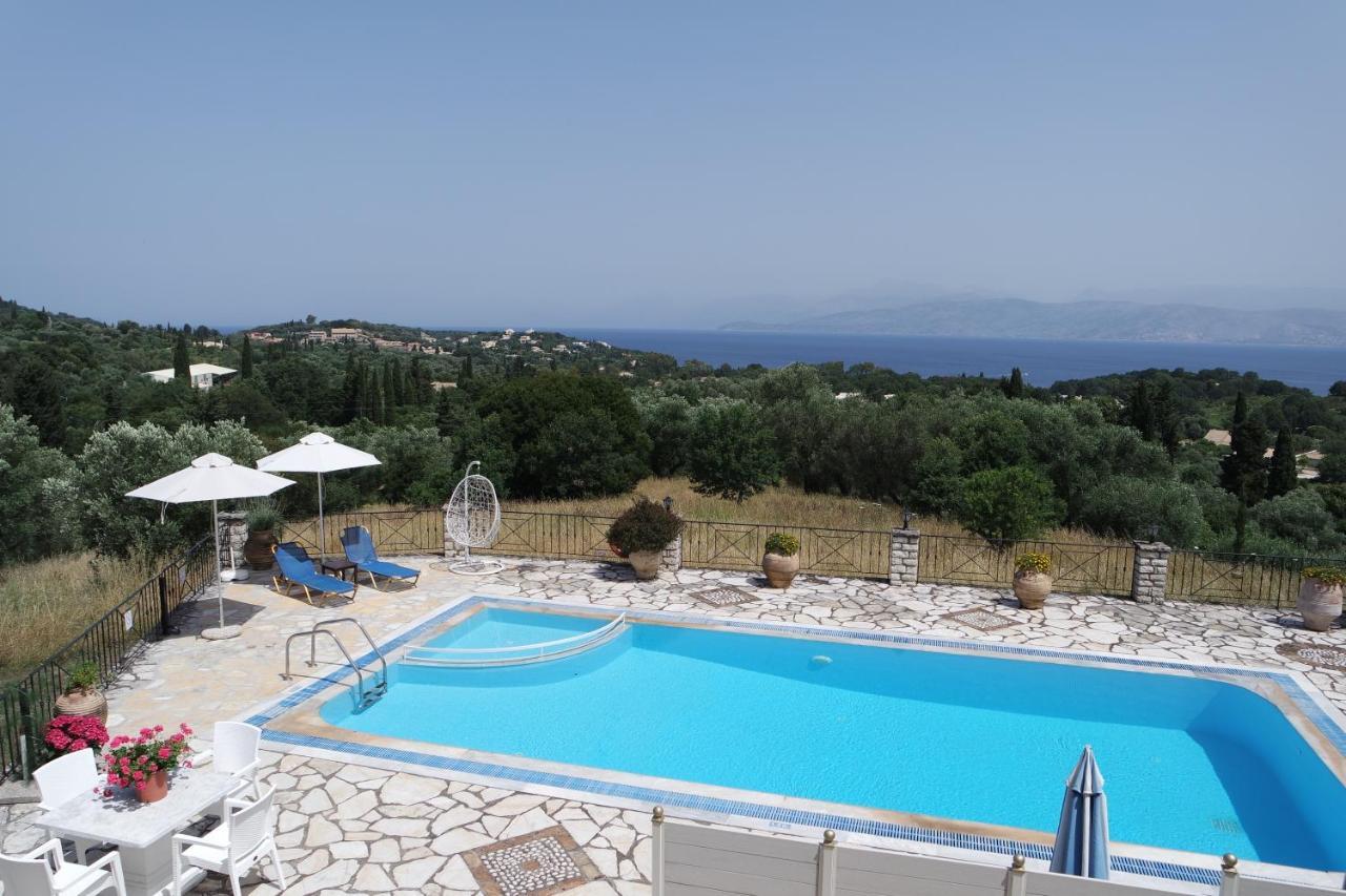 Villa Bacchus Kassiopi Corfu Екстериор снимка