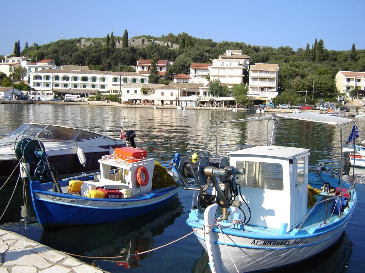 Villa Bacchus Kassiopi Corfu Екстериор снимка
